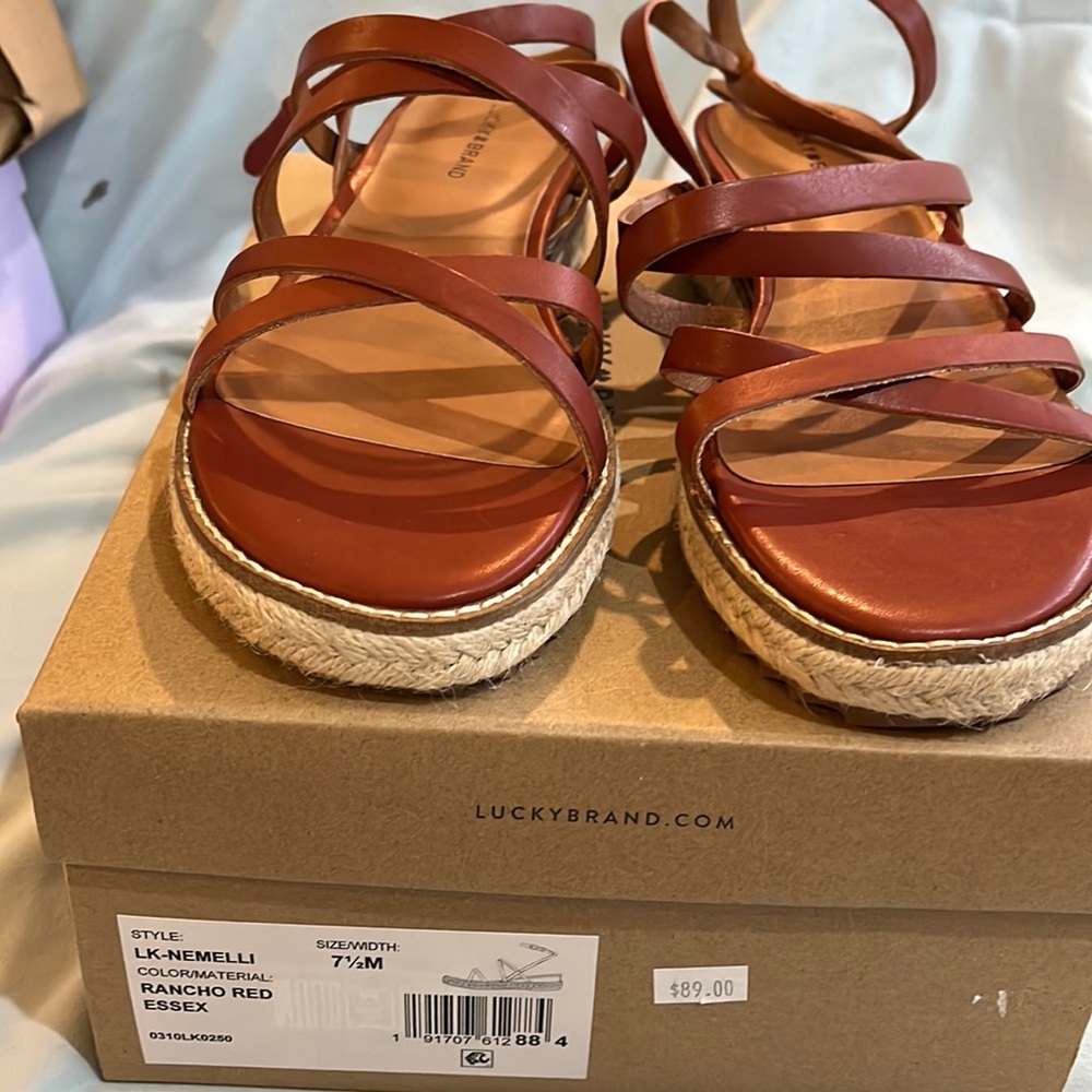 Lucky brand sandals